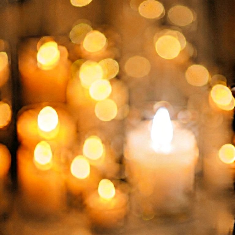Bright warm light bokeh - bokeh backgrounds free stock photo